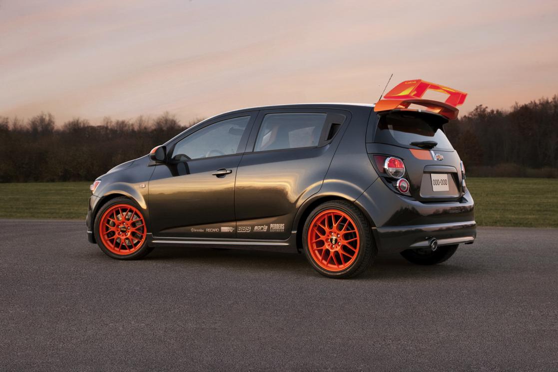 Click image for larger version. 

Name:	Chevy-Sonic-more-spoiler.jpg 
Views:	19056 
Size:	96.0 KB 
ID:	3785
