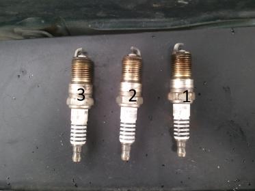 Click image for larger version. 

Name:	cylinders_123_spark_plugs_sm.jpg 
Views:	7914 
Size:	12.4 KB 
ID:	3734