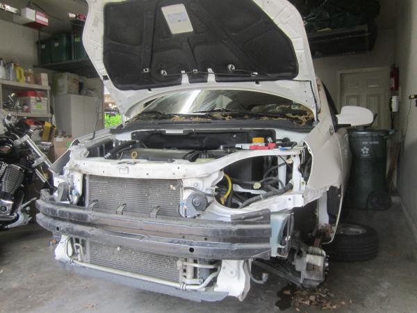 2009 Pontiac G3: main