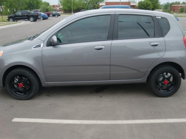 2011 Chevrolet Aveo5: wheelsandtires