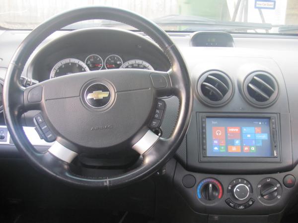 2011 Chevrolet Aveo LT Sedan: interiormods